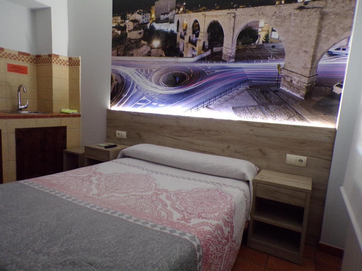 Hostal Serruchi Теруэль Экстерьер фото