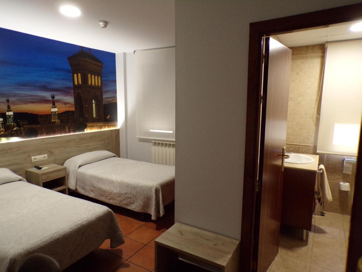 Hostal Serruchi Теруэль Экстерьер фото