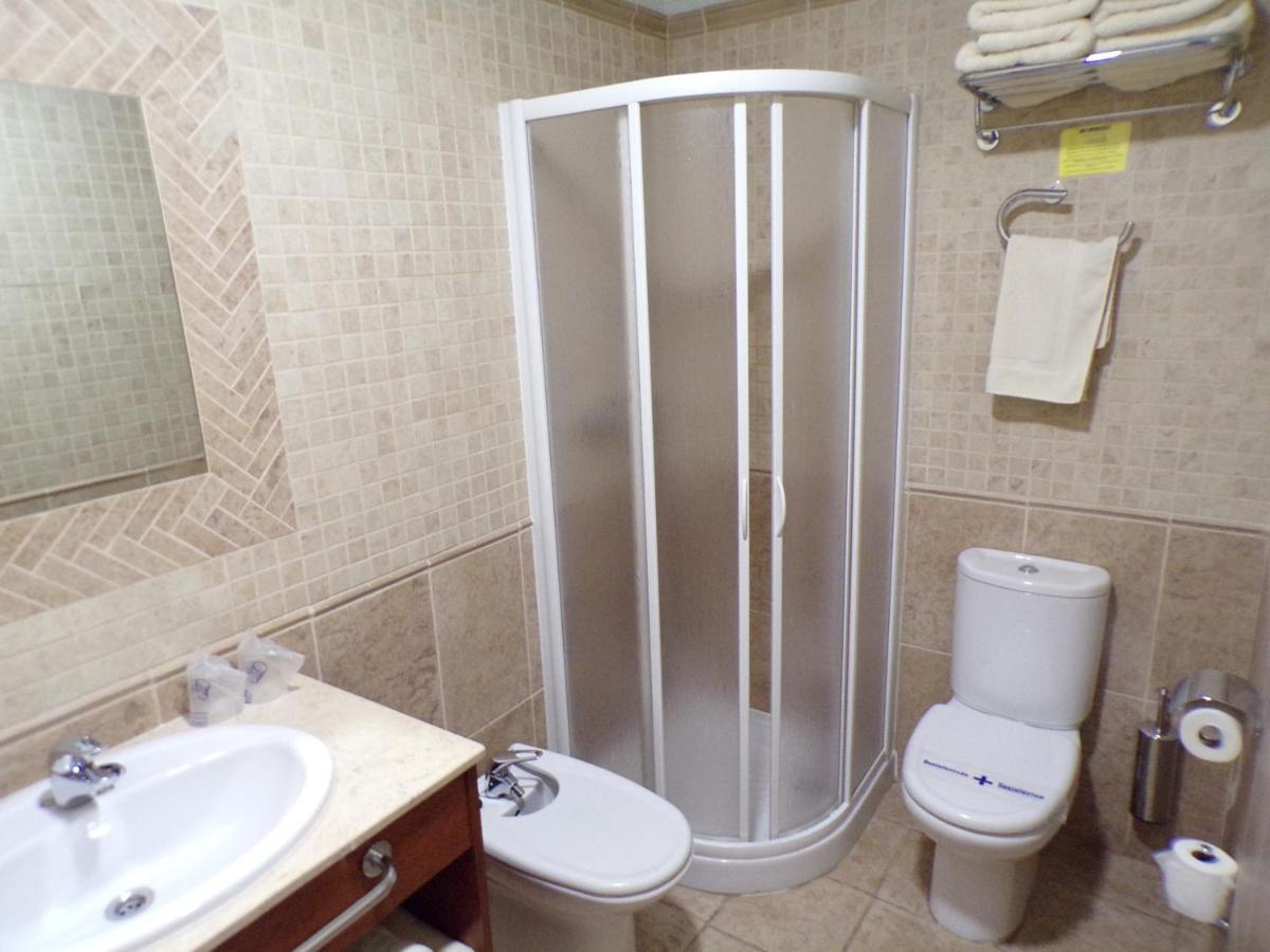 Hostal Serruchi Теруэль Экстерьер фото