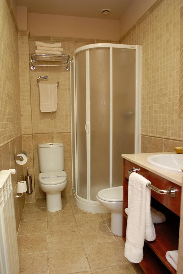 Hostal Serruchi Теруэль Экстерьер фото